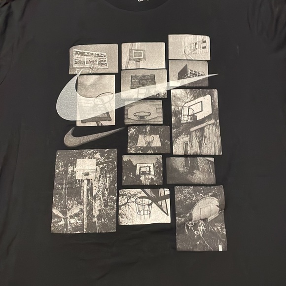 Nike basketball Tee. NWOT. - Picture 2 of 4